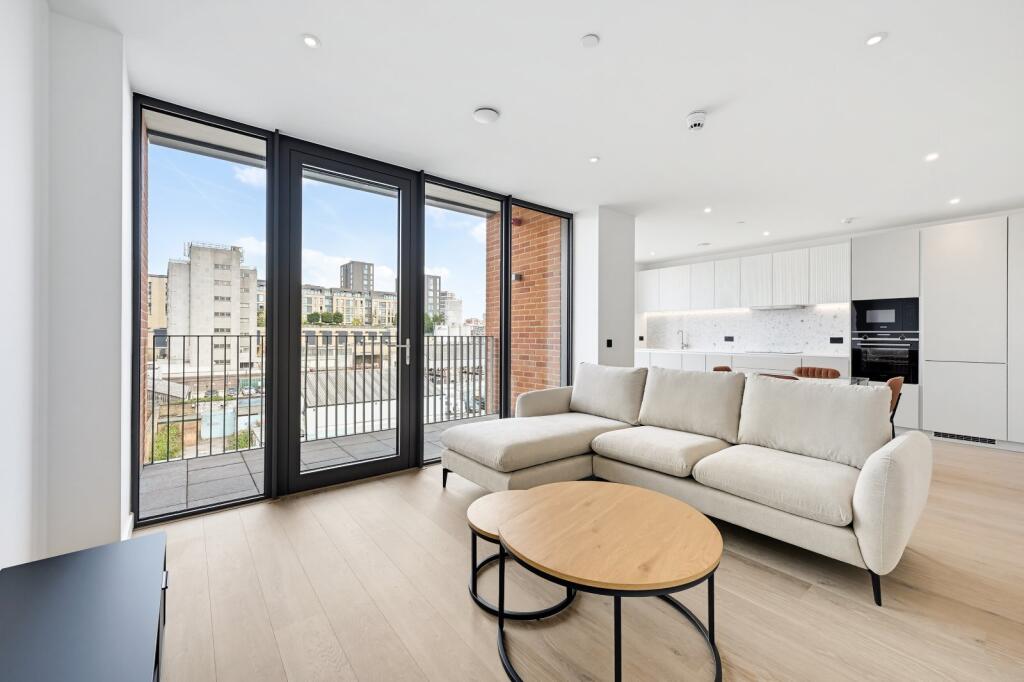 Main image of property: Hurlingham Waterfront, 362 Wandsworth Bridge Road, London, SW6