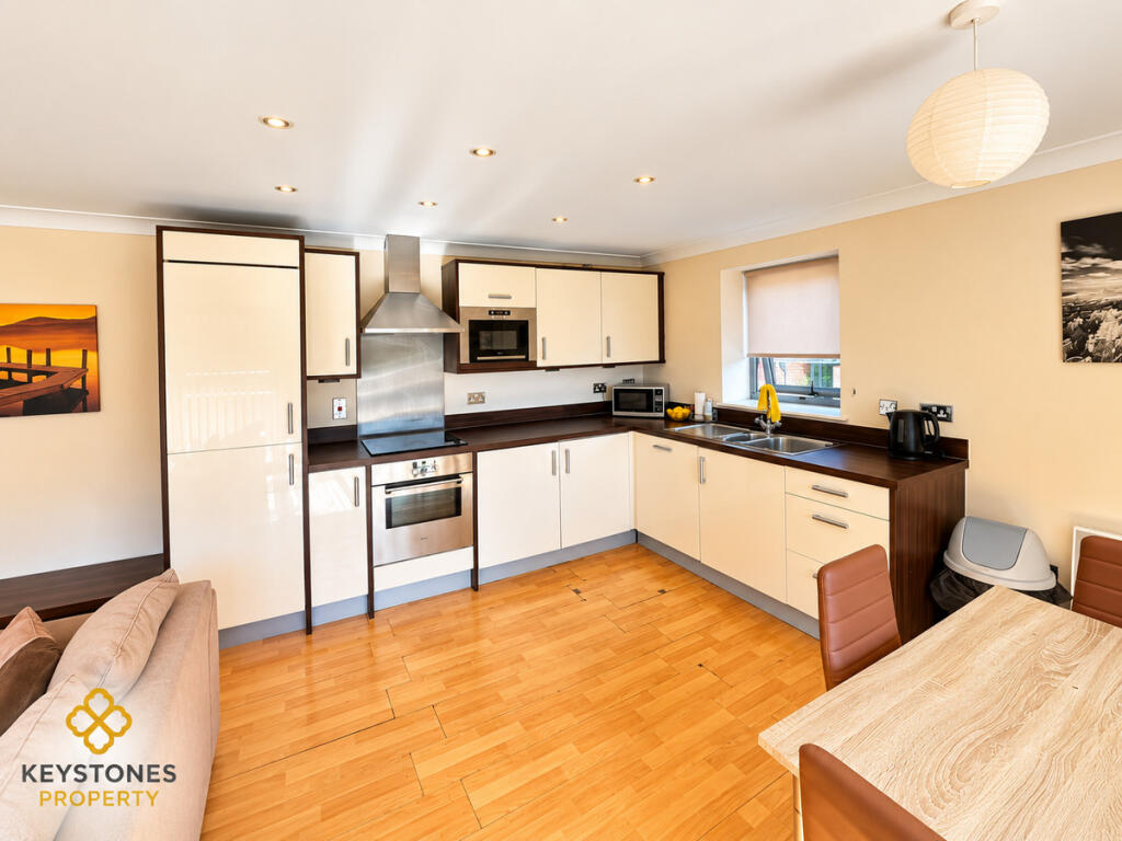 Main image of property: Quayside Drive, Colchester, CO2