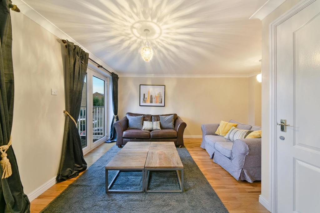 Main image of property: Schooner Close, London