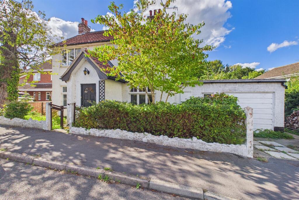 Main image of property: Meadow Road, Norwich