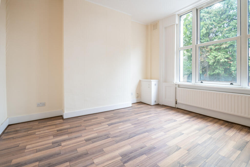 Main image of property: Camberwell New Road, London, SE5