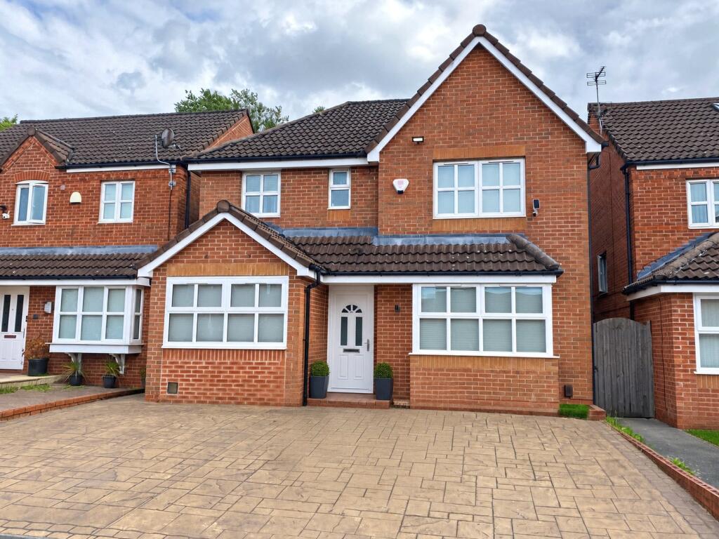 Main image of property: Mona Road, Chadderton, Oldham, OL9