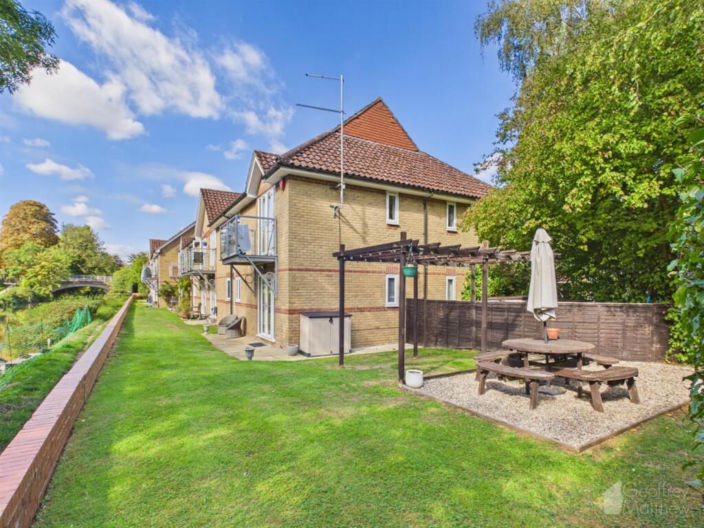 Main image of property: Cambridge Road, Harlow