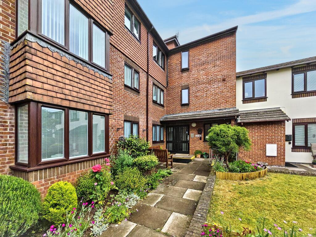 Main image of property: Dawlish