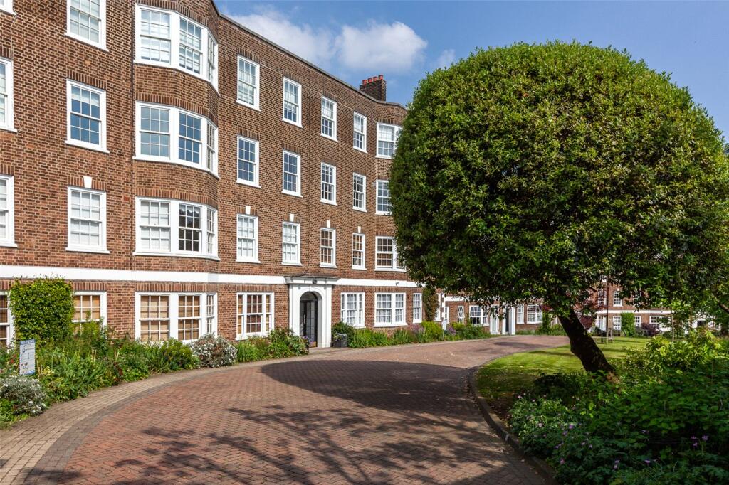 Main image of property: South Grove, London, N6