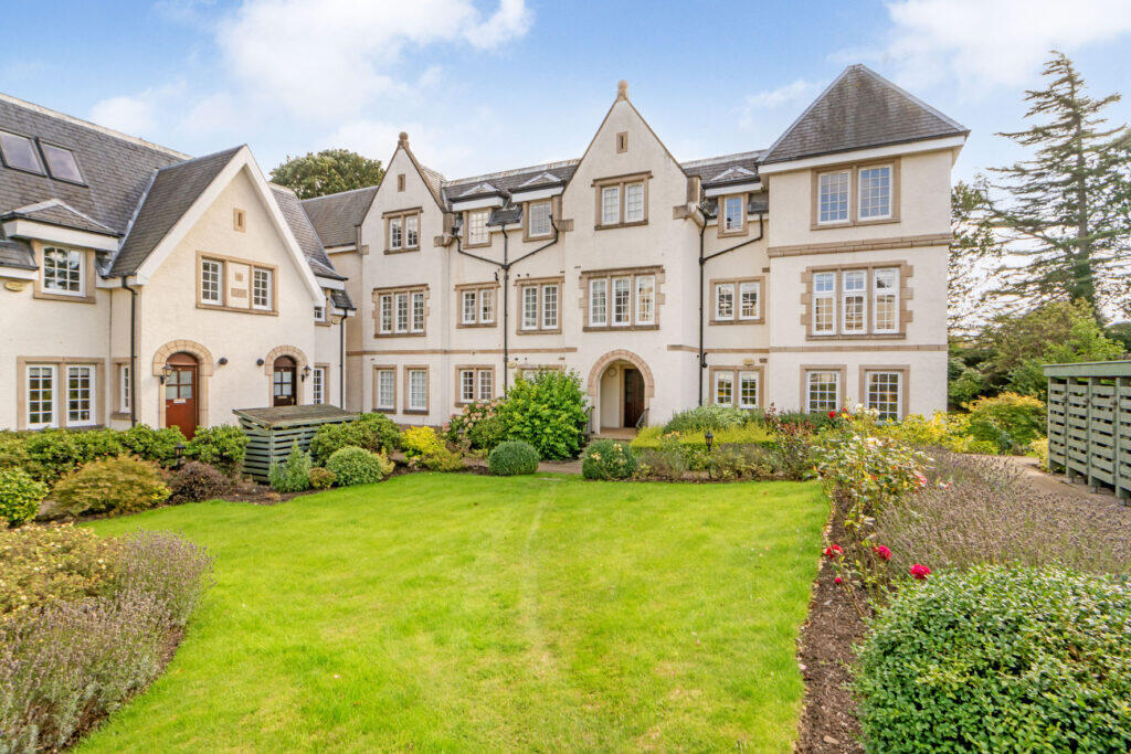 Main image of property: 17 Mount Alvernia, Edinburgh, EH16 6AW