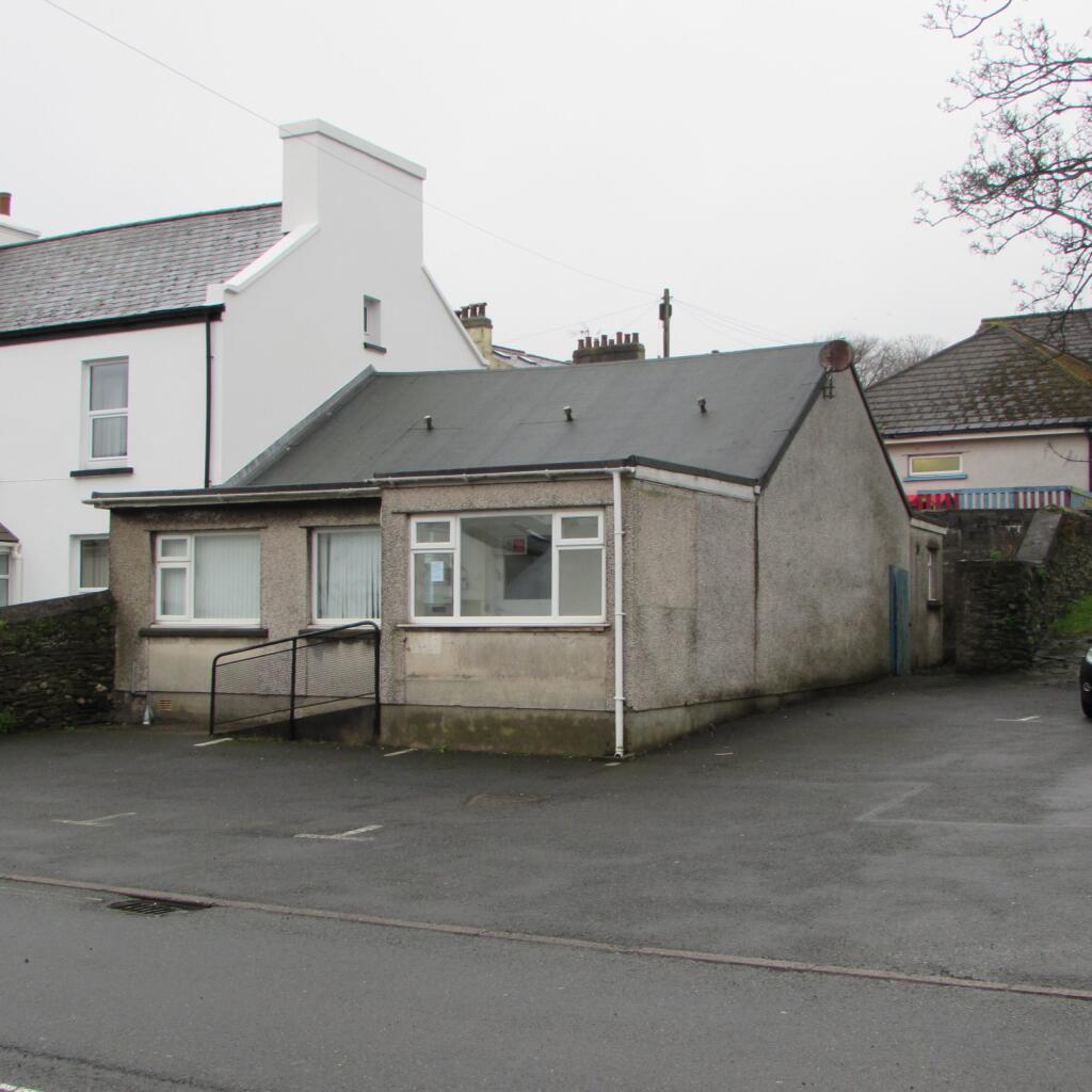 Main image of property: 75 Main Road Onchan