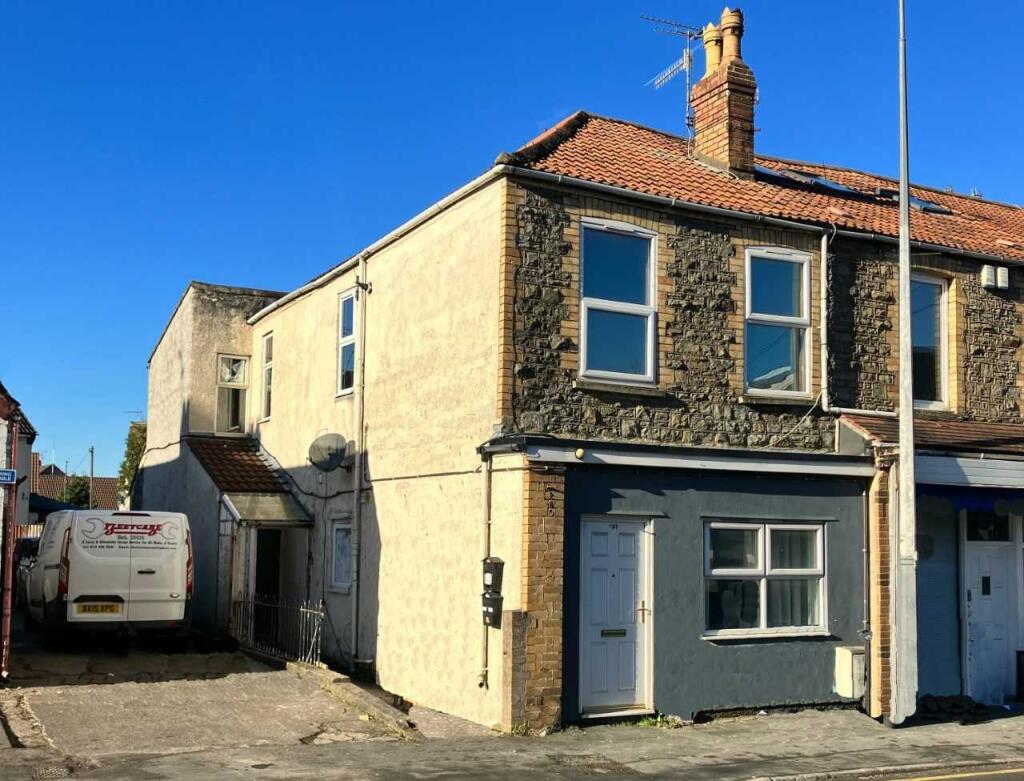 Main image of property: Soundwell Road, Bristol, Gloucestershire, BS16