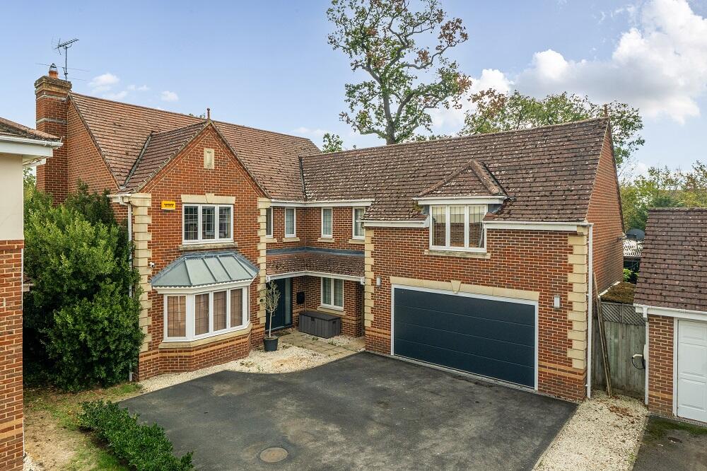 Main image of property: The Manor, Shinfield, Reading, Berkshire