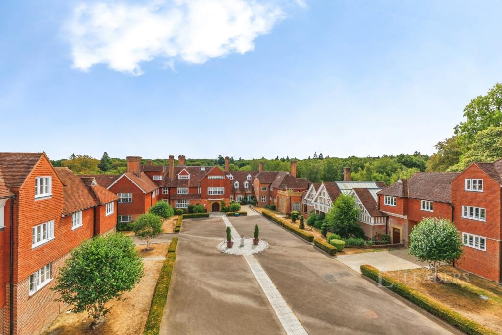 Main image of property: Elizabeth House, Elizabeth Drive, Banstead, SM7
