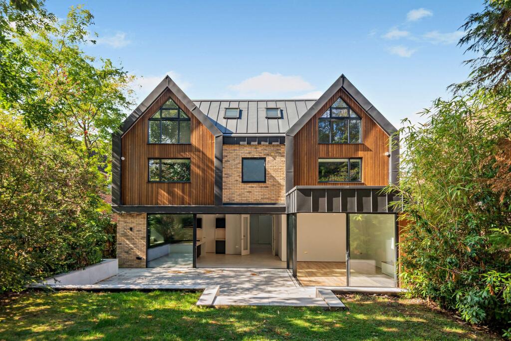 Main image of property: Uplands Close, Gerrards Cross, Buckinghamshire
