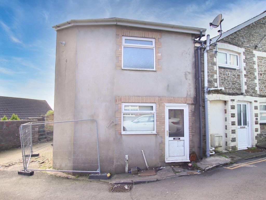 Main image of property: Erw Hir, Llantrisant, CF72 8BY