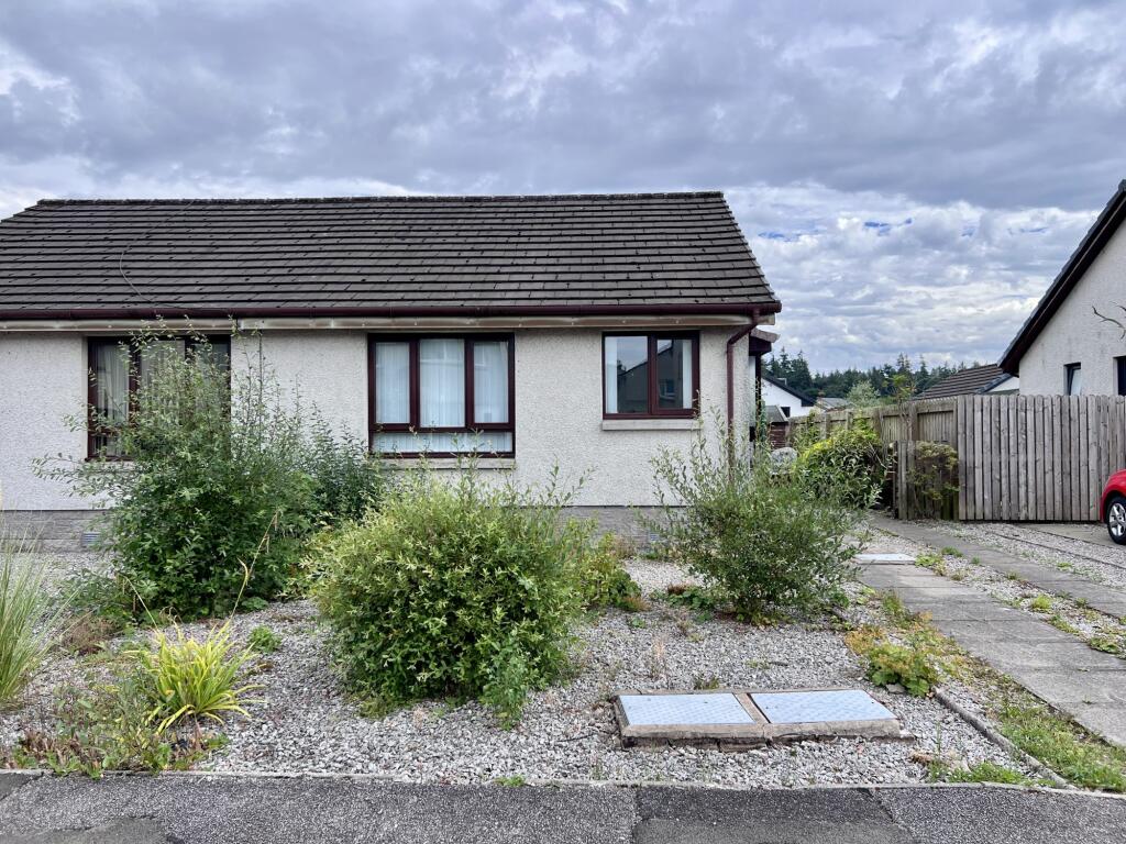 Main image of property: 6 Dalmun Avenue, Dalbeattie