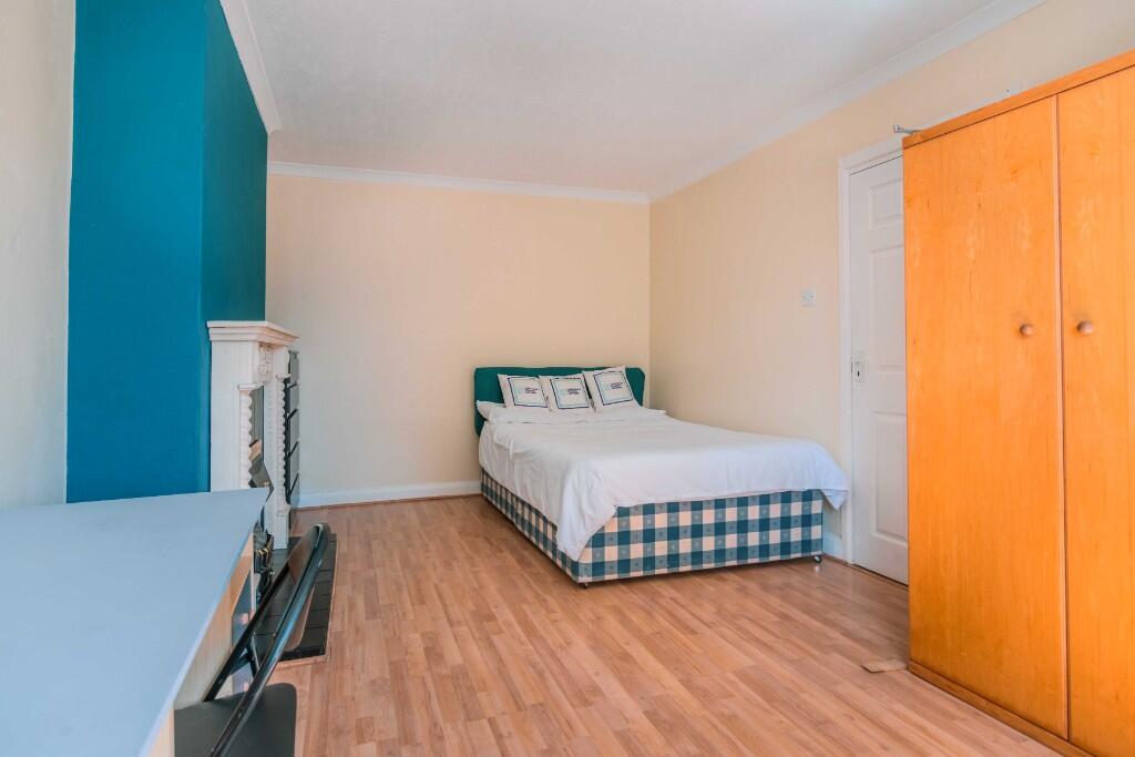 Main image of property: Parkfield Drive, Lancaster, Lancashire, LA1
