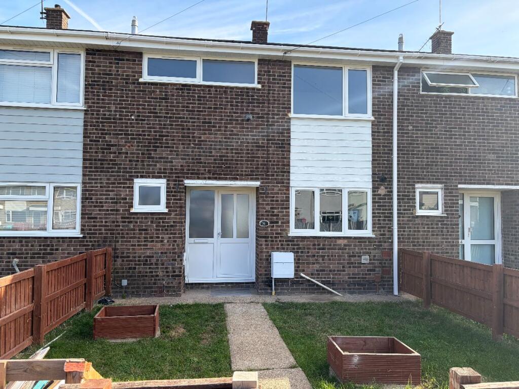 Main image of property: CANVEY ISLAND