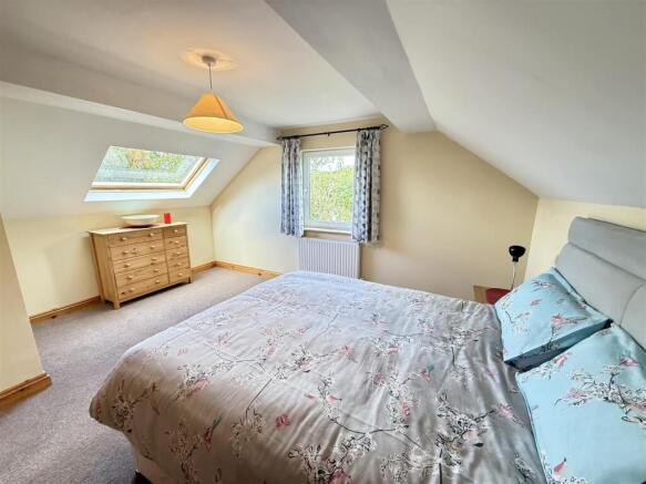 REAR BEDROOM 1
