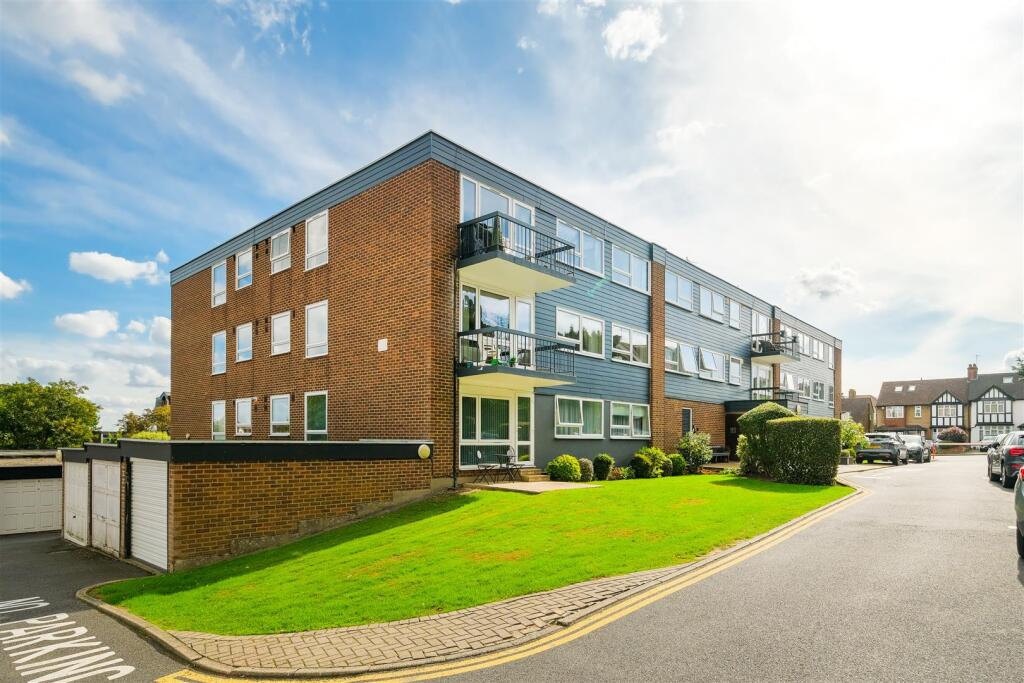 Main image of property: Palmerston Road, Buckhurst Hill
