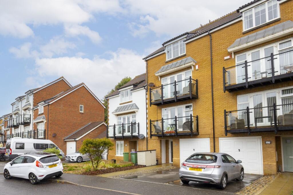 Main image of property: Alexandra Corniche, Hythe, CT21