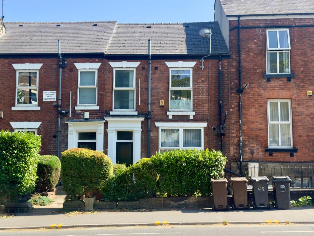 Main image of property: Glossop Road, Broomhill, Sheffield, S10 2PR