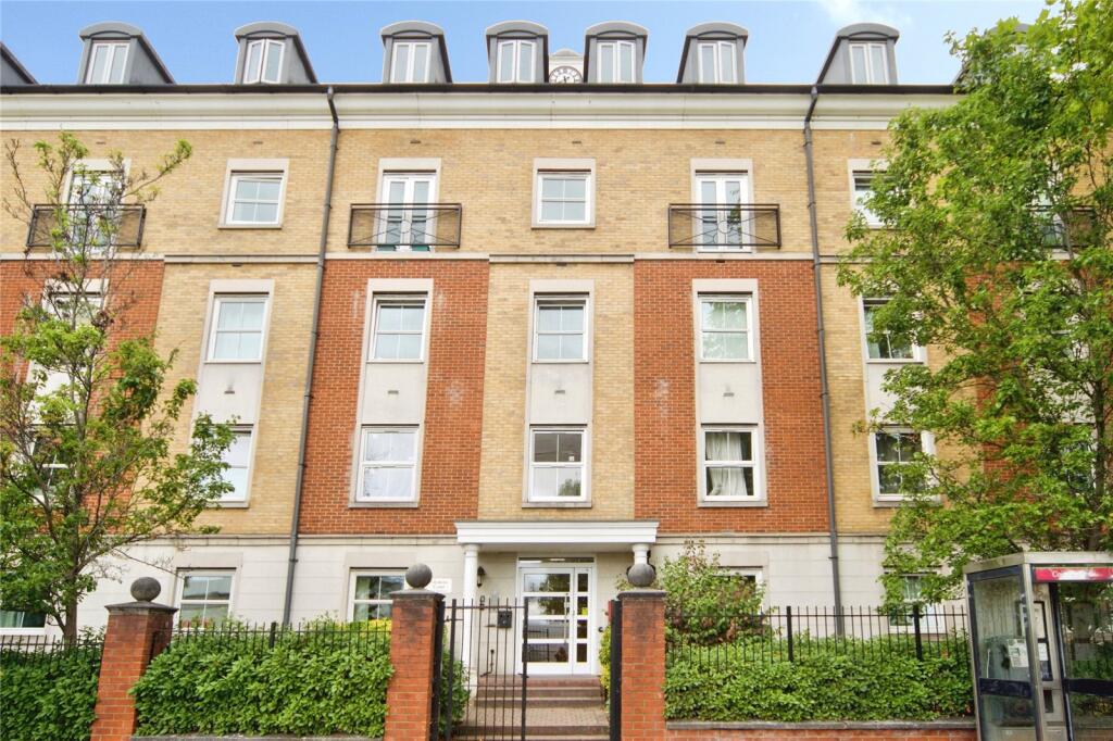 Main image of property: High Road, LONDON, London, N12