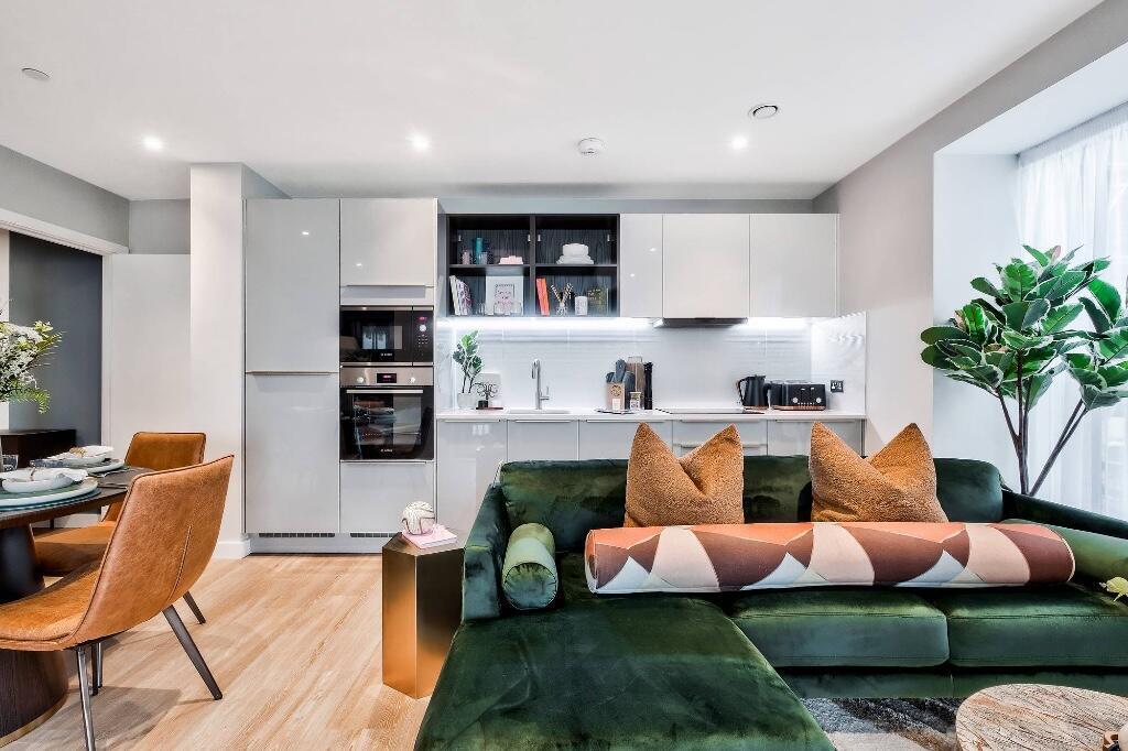Main image of property: 8-9 Upper Dock Walk, , London, 
E16 2GU