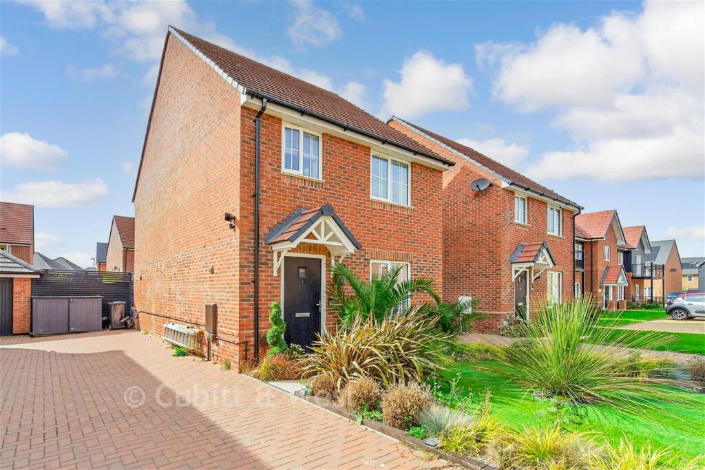 Main image of property: Waxwing Walk, Chichester, West Sussex