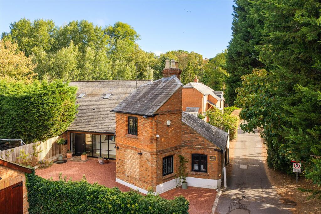 Main image of property: Priory Street, Newport Pagnell, Buckinghamshire, MK16