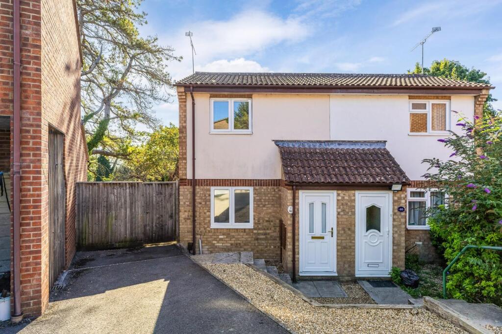 Main image of property: Linkway, Salisbury