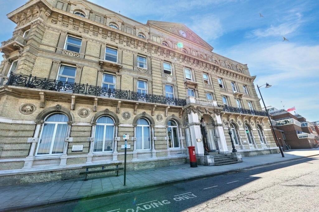 Main image of property: The Quay, Harwich, CO12 3HH