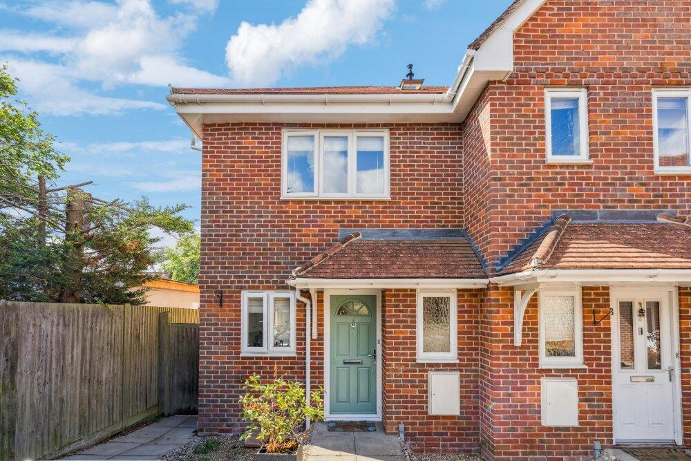 Main image of property: Alastair Mews, Beaconsfield, Buckinghamshire, HP9