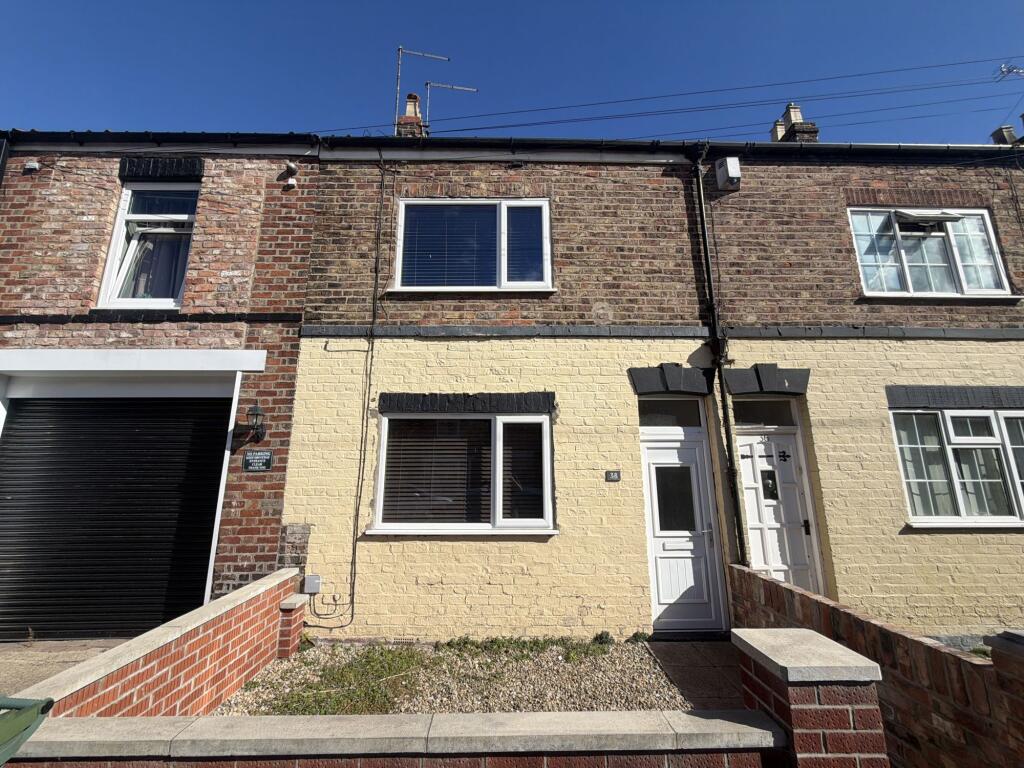 Main image of property: St. Johns Walk, Bridlington, East Riding of Yorkshire, YO16 4HJ