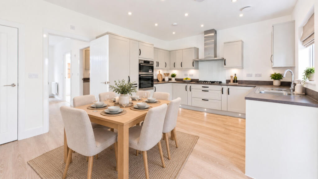Main image of property: Delavale Road, Winchcombe, Tewkesbury,
GL54 5HN