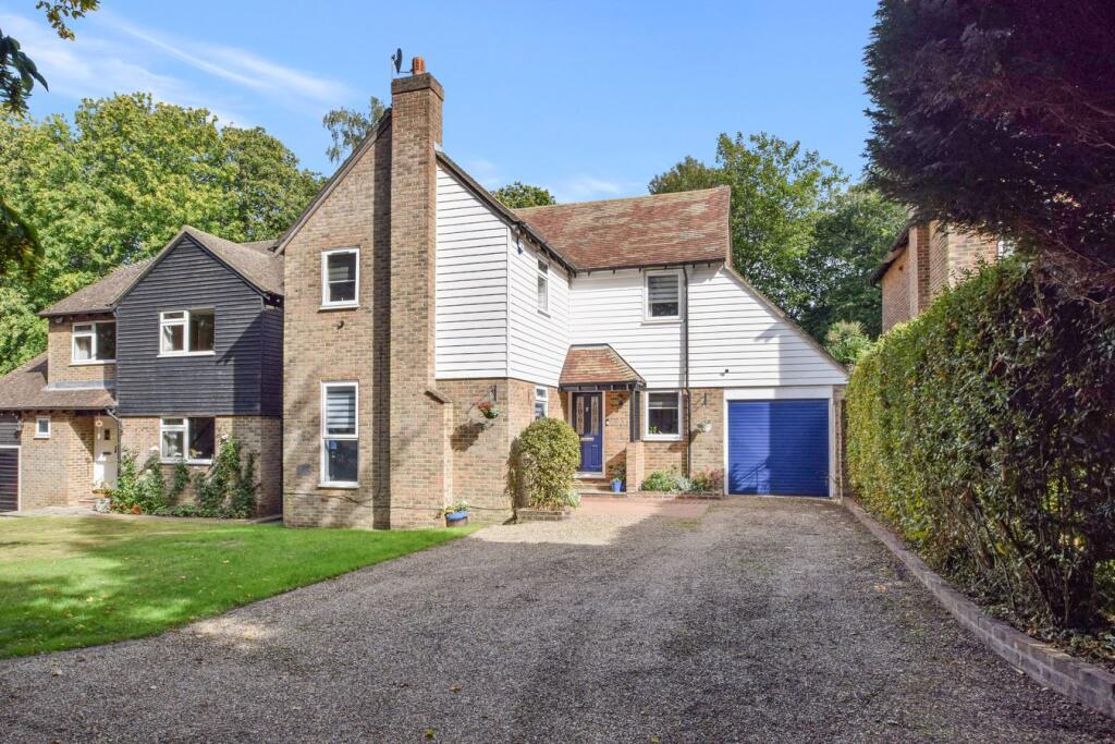 Main image of property: Sadlers Close, Walderslade, Chatham, ME5