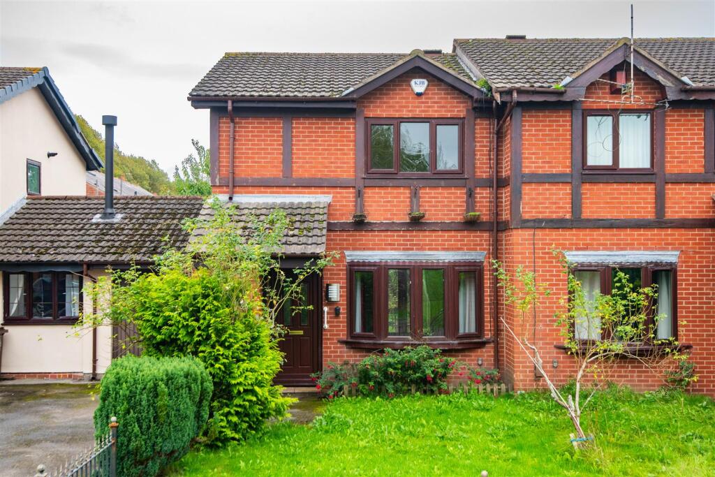 Main image of property: Harling Road, Preston