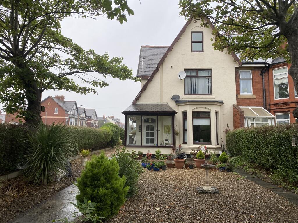 Main image of property: St Annes Road East, Lytham St Annes