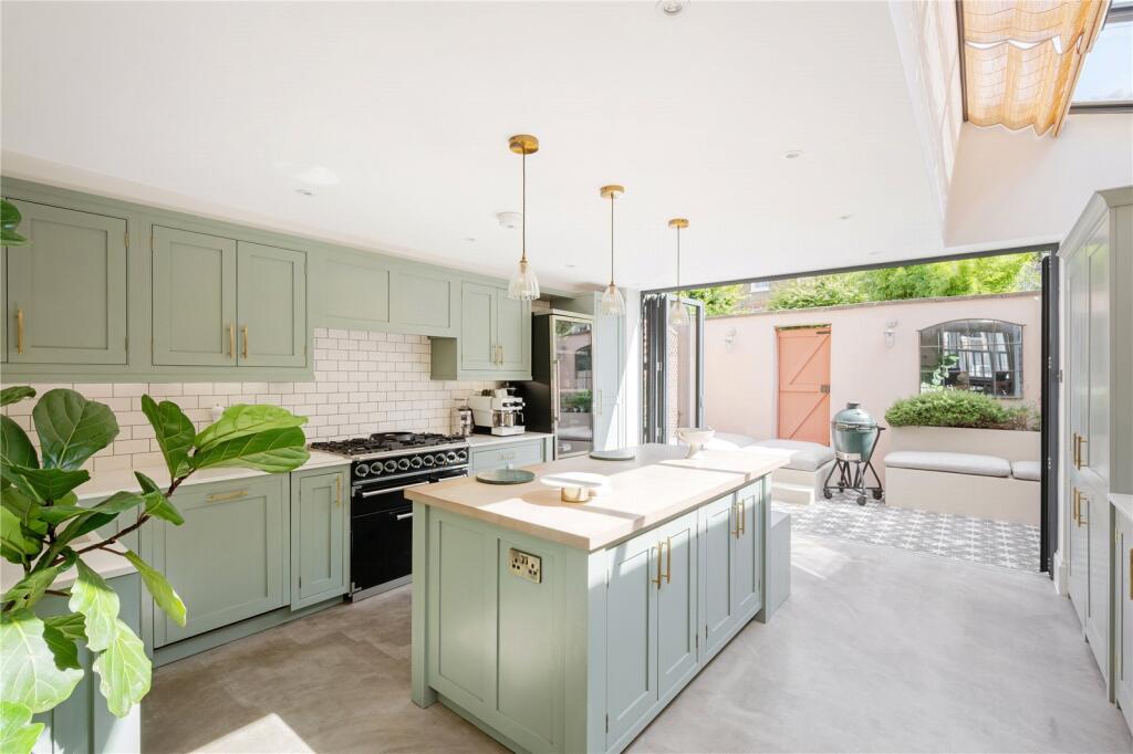 Main image of property: Eccles Road, Battersea, SW11