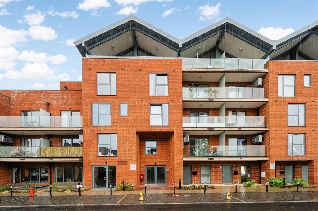 Main image of property: East Road, Wimbledon