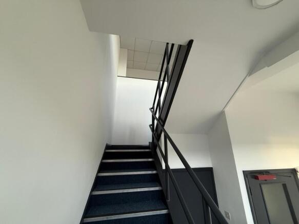 Unit 20 Windsor 7