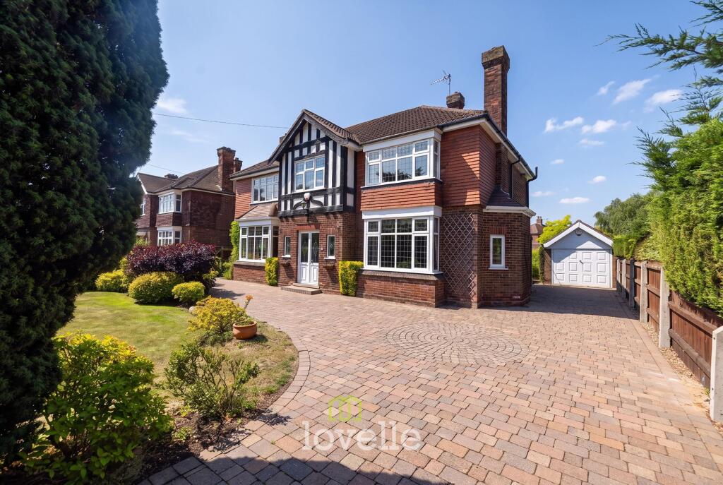Main image of property: Bargate, Grimsby, DN34