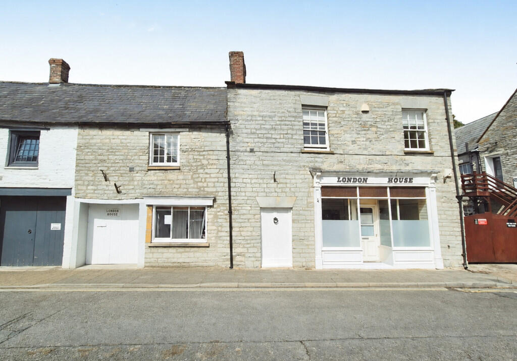 Main image of property: High Street, Ilchester