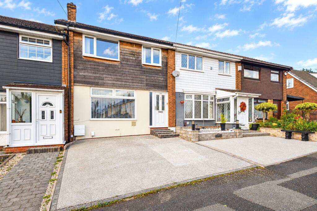 Main image of property: Highlands, Royton, Oldham, Greater Manchester, OL2