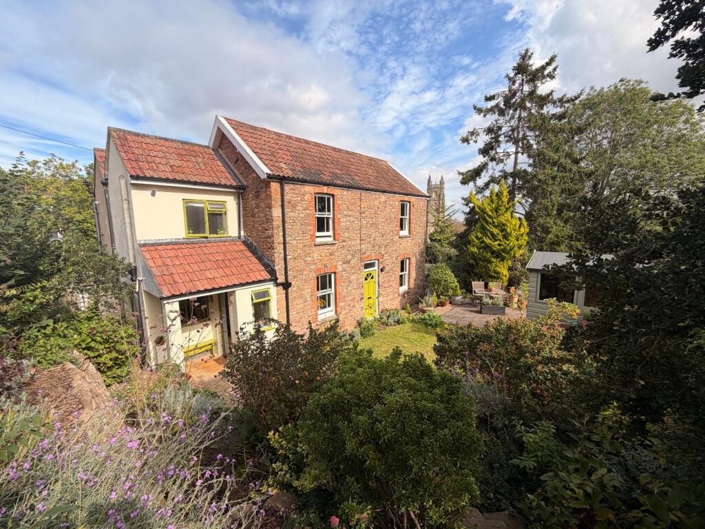 Main image of property: Newlands Hill, Portishead, Bristol, Somerset, BS20