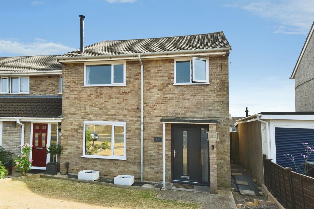 Main image of property: Wood Park, Ludgershall, Andover