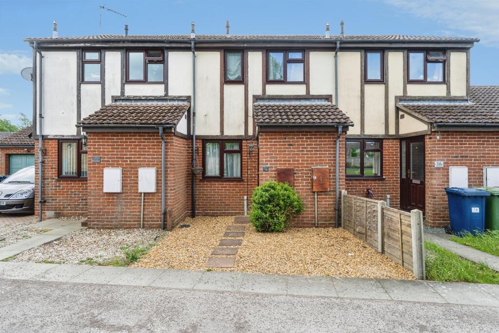 Main image of property: Carpenters Way, Doddington, MARCH
