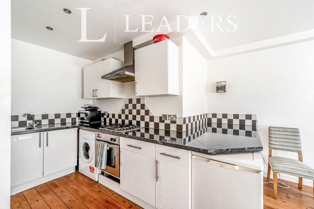 Main image of property: High Street, Bedford, Bedfordshire, MK40