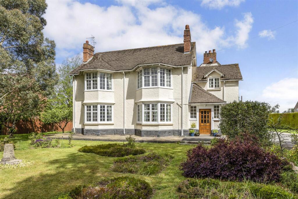 Main image of property: The Dell, Bredon, GL20