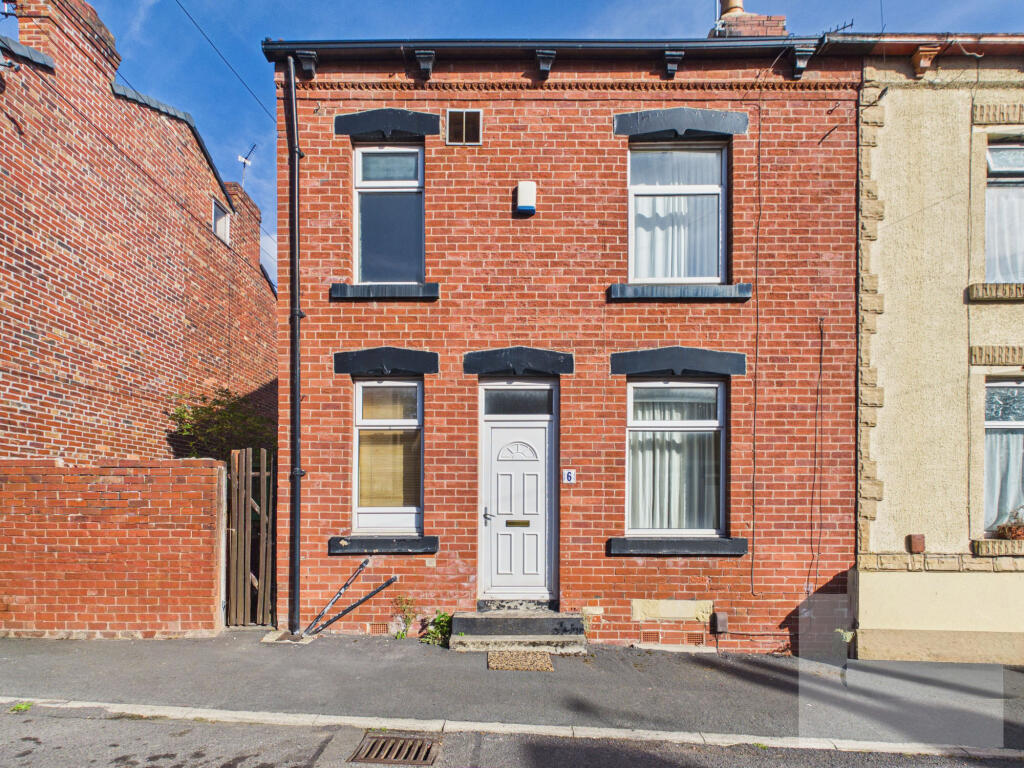 Main image of property: Western Mount, Lower Wortley, LS12 4SU