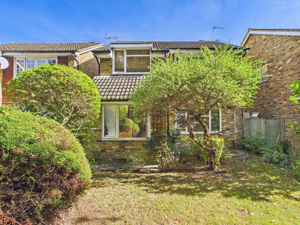 Main image of property: Long Lane, Rickmansworth, WD3