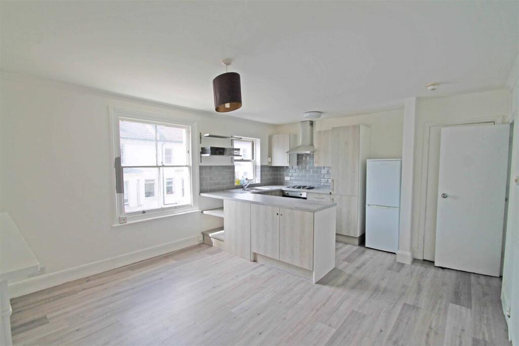 Main image of property: Lansdowne Street, Hove BN3