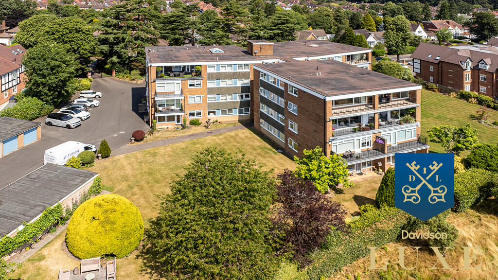 Main image of property: Dove House Lane, Solihull, B91 2ED